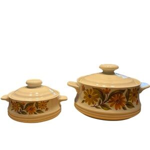 Vintage Capri Floral 2 Stoneware Casserole Dishes w Lids Bake N Serve Micro Oven